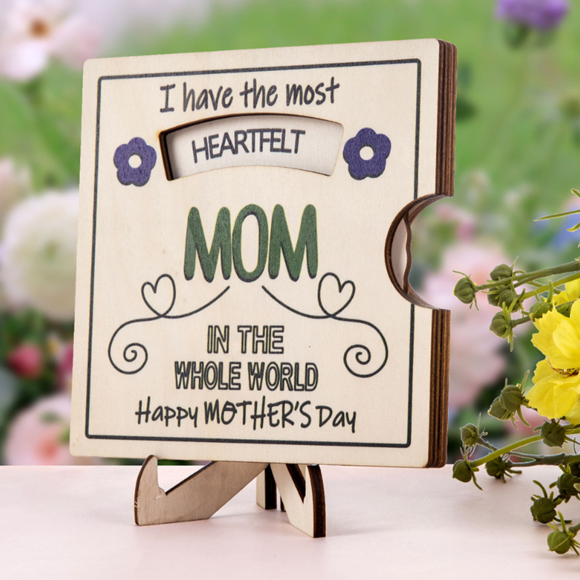 MAMÁ
