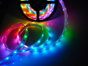 WS2811 SPI adresli IC RGB RGBW dijital Led şerit rüya renk programlanabilir şerit Adressierbarer Streifen akıllı piksel ışık
