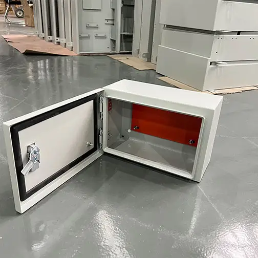 Ip65 Caja de metal impermeable para exteriores Gabinete de control montado en la pared para electrónica y cajas de instrumentos