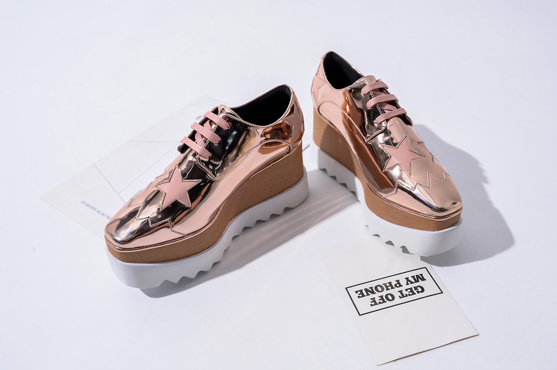 Rose gold nude star