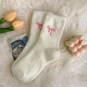 Giữa Chiều Dài Nữ Vớ Nhiệt Mềm Lông Giả Chồn Với Bow Thêu Mùa Đông Ấm Áp Dệt Kim Vớ Với Logo Trên Cuff Sử Dụng Hàng Ngày - Product Image 4