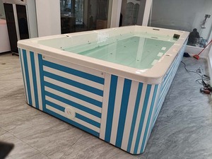 现代独立式婴儿按摩浴缸浴缸水龙头婴儿恒温泡泡浴功能