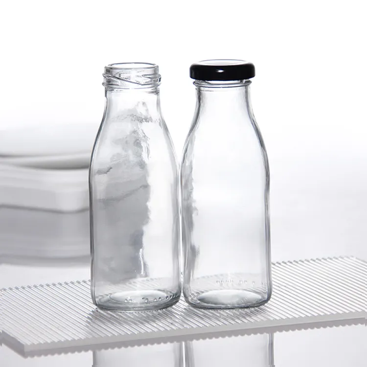 Offre Spéciale Mini yaourt lait eau jus verre 30 Pack 7 Oz récipients en verre avec couvercles