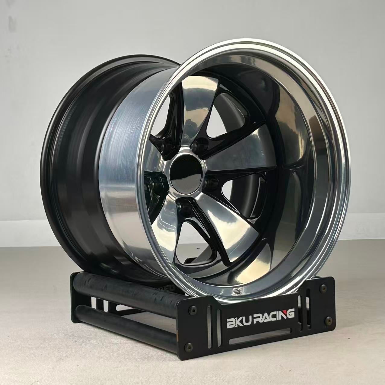 สีทูโทน