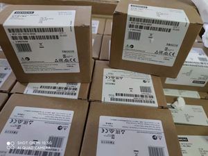 Originale Siemens S7 1200 S7-1200 PLC Compact CPU 1214C 121211c CPU 1215C PLC Controller programmabile - Product Image 3