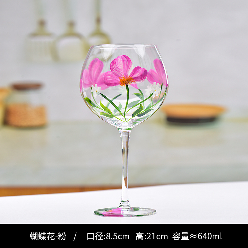 Verre à vin rouge fleur papillon rose peint à la main