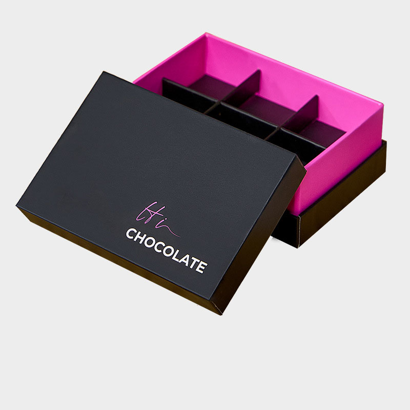scatola di cioccolatini neri, confezione da 12