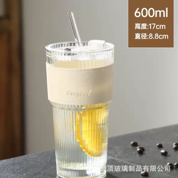 Couvercle de tasse blanc résistant à la chaleur et manchon de paille