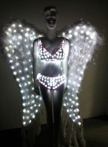 Costume da festa per adulti grandi ali d'angelo con piume di colore <span class=keywords><strong>RGB</strong></span> ali a <span class=keywords><strong>LED</strong></span> per prestazioni