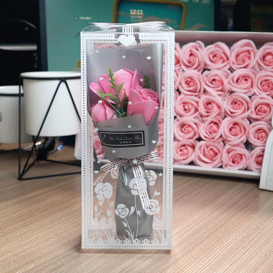 Rosa con caja