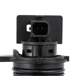 适用于日产<span class=keywords><strong>ALMERA</strong></span> N16速度计传感器车速传感器32702-5J004