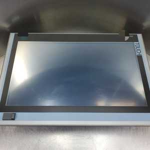 Neues und originales 22USB 677D Touch HMI W/6AV7260-2GM41-0BX6 IPC-Modul 2E-08 Lagerbestand im Warehouse PLC Programming Controller - Product Image 1