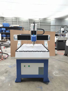 Sistema de control DSP de alta precisión 6090, enrutador CNC, cambiador automático de herramientas fácil de operar, 15000RPM para corte de MDF/madera