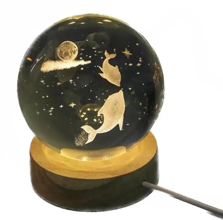 Delfino incandescente sfera di cristallo desktop piccoli ornamenti regalo di compleanno per inviare una piccola lampada da camera da letto per le amiche