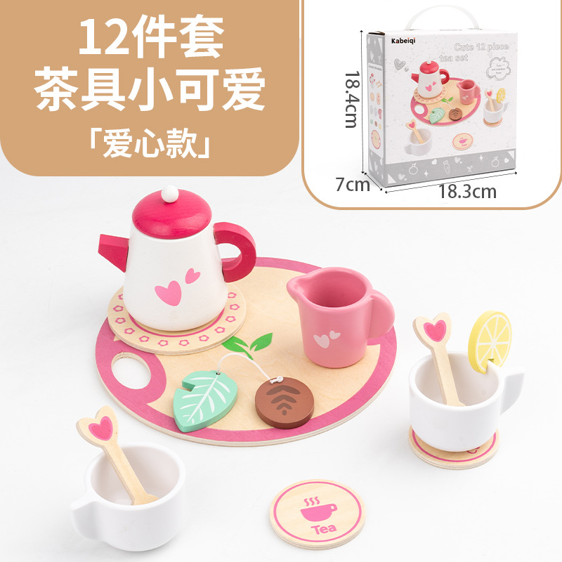 Thé de l'après-midi mignon (en forme de cœur)