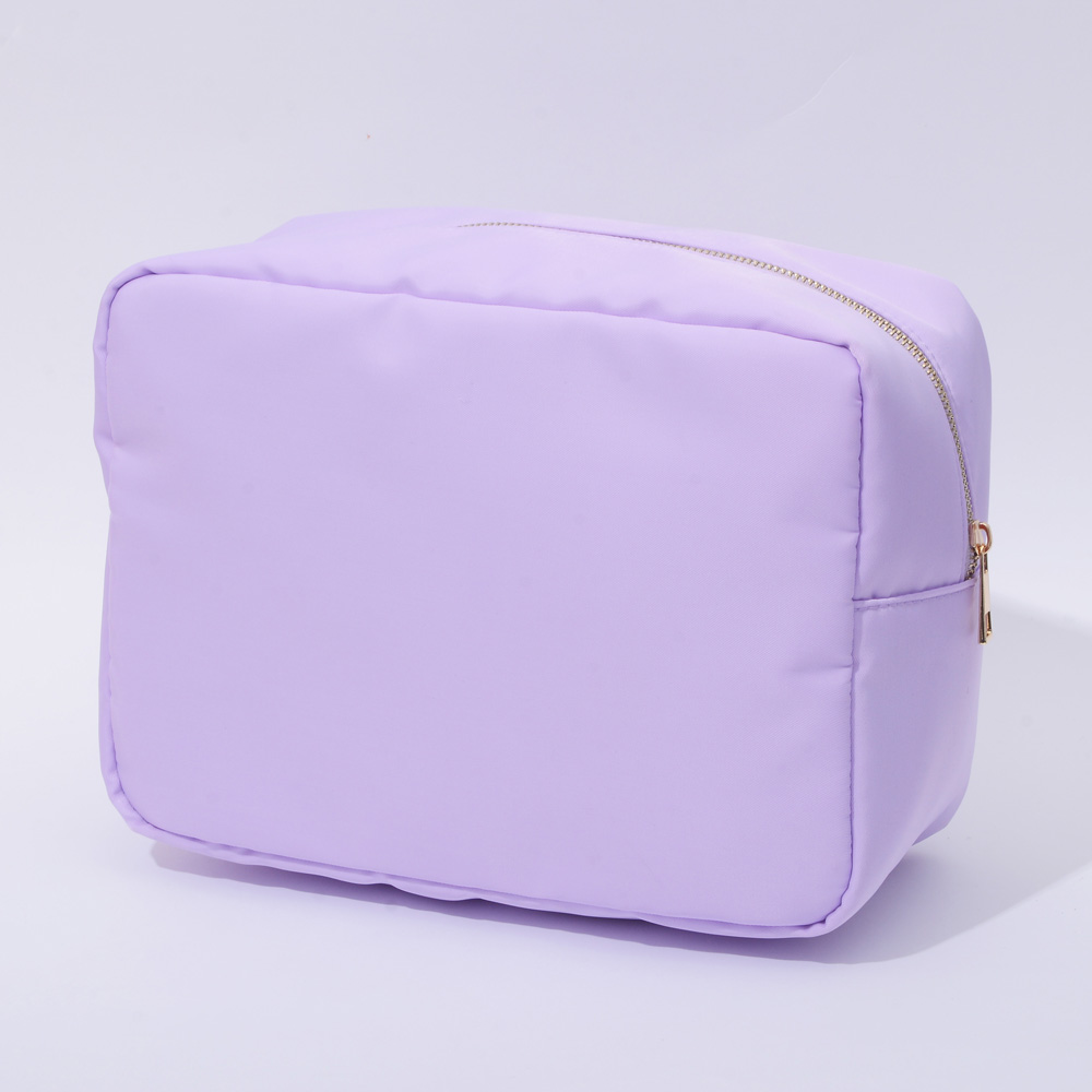 ไลแลคไนลอน