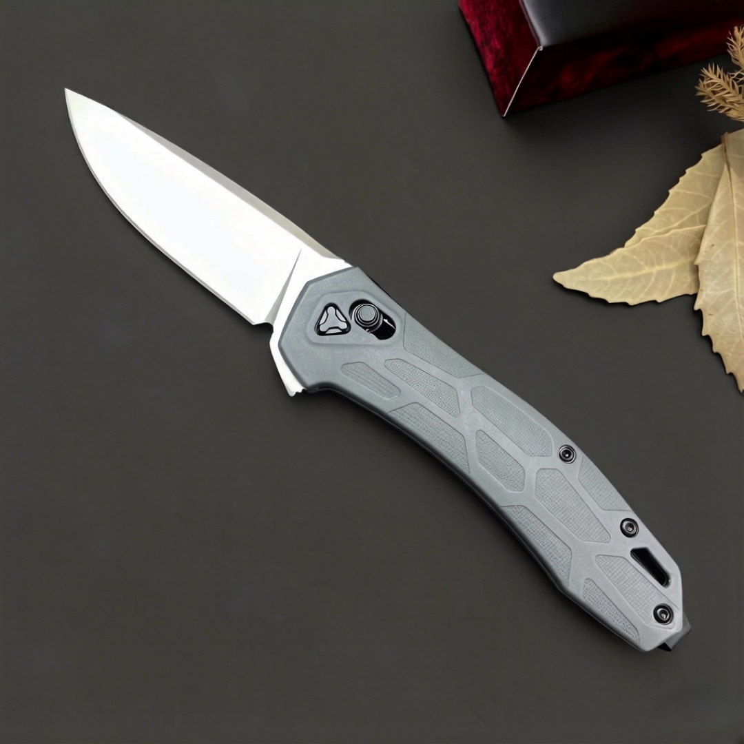 Silver Blade