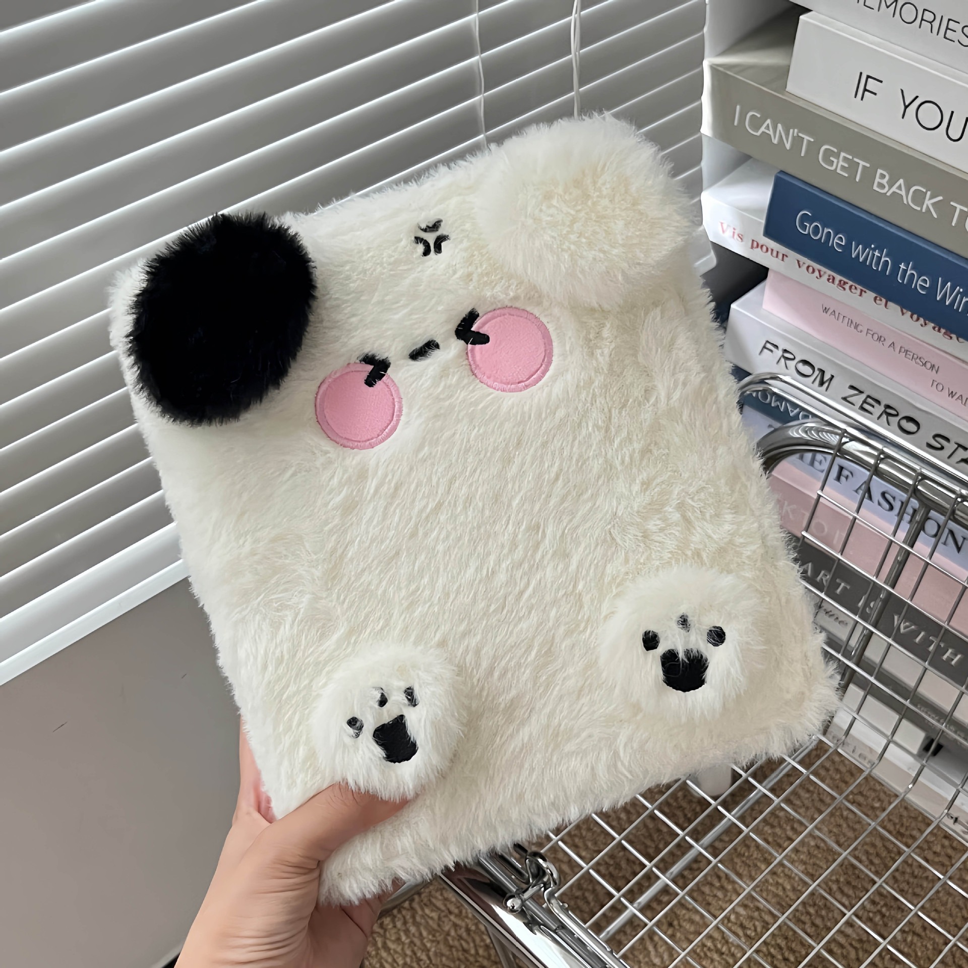 Chien mignon (sans pages intérieures)