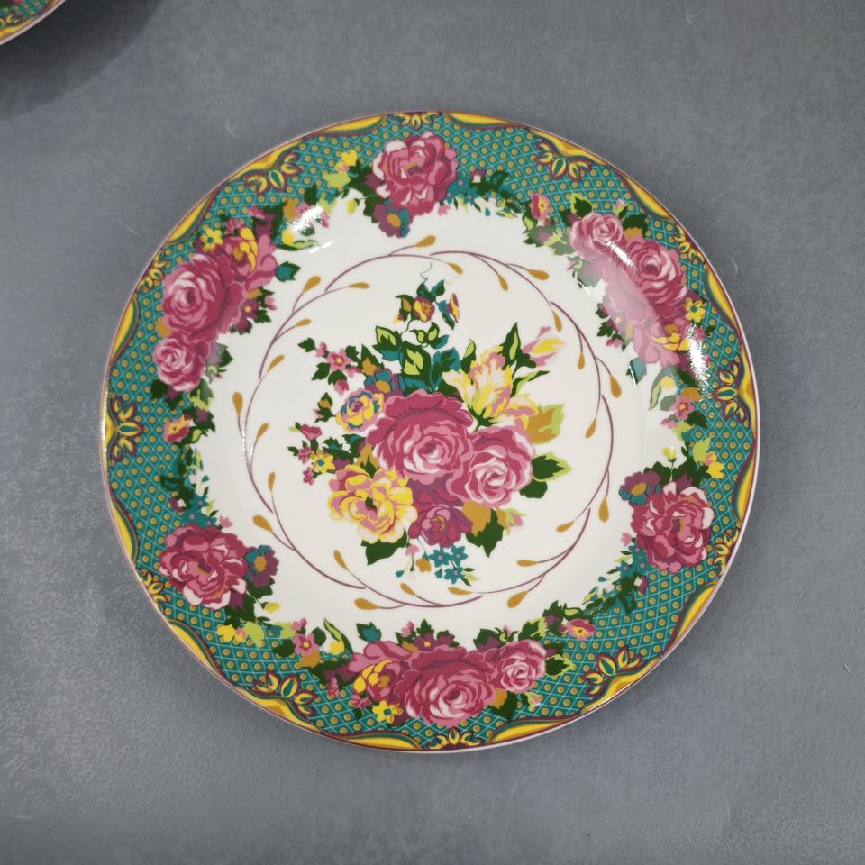 New Europe Style New Bone China Dinner Set Beautiful Full Floral Decal Ceramic 30pcs Tableware Set 3