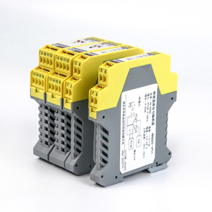 Transmisor de aislamiento de temperatura de resistencia térmica PT100 entrada 4-20ma 0-10V aislador de temperatura de salida - Product Image 1