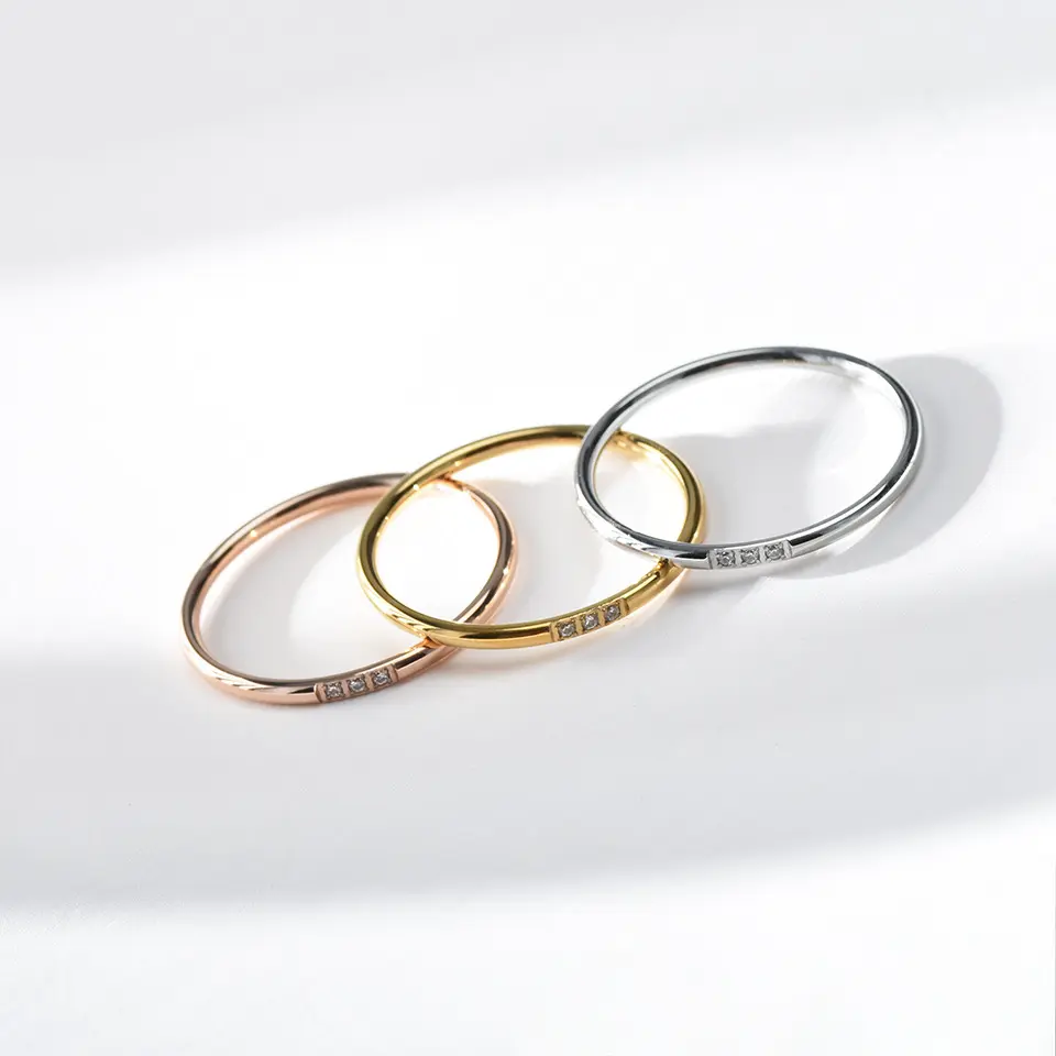 Sederhana 3 butiran batu baja tahan karat 18k emas berlian sederhana gelang baja nirkarat zircon sangat tipis cincin pabrik grosir