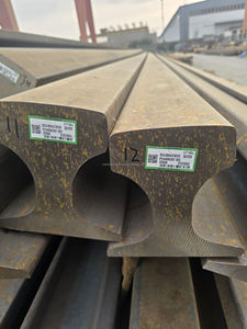 Riel ligero de acero rentable estable y duradero para la construcción ferroviaria - Product Image 3