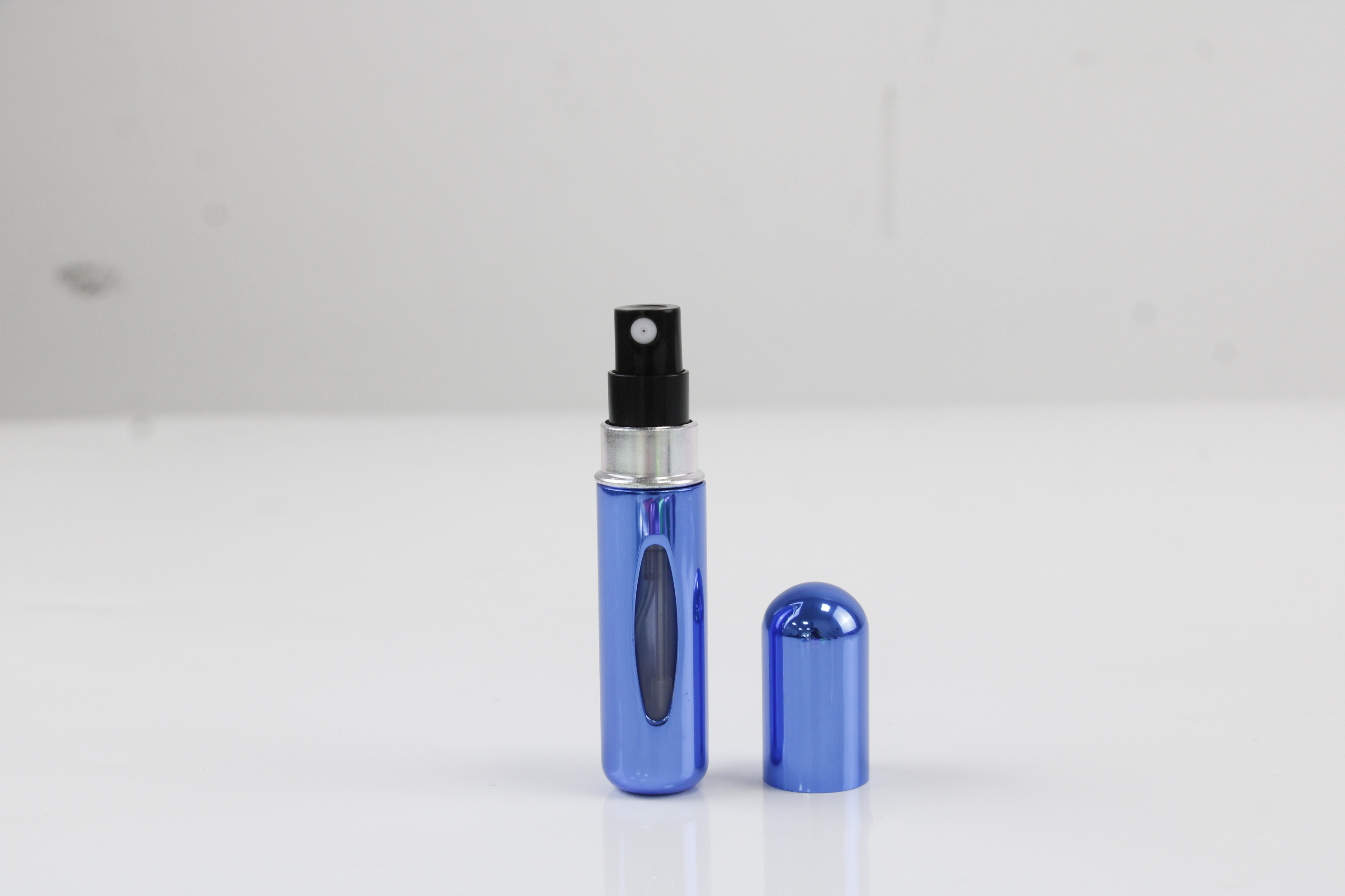 bleu saphir brillant