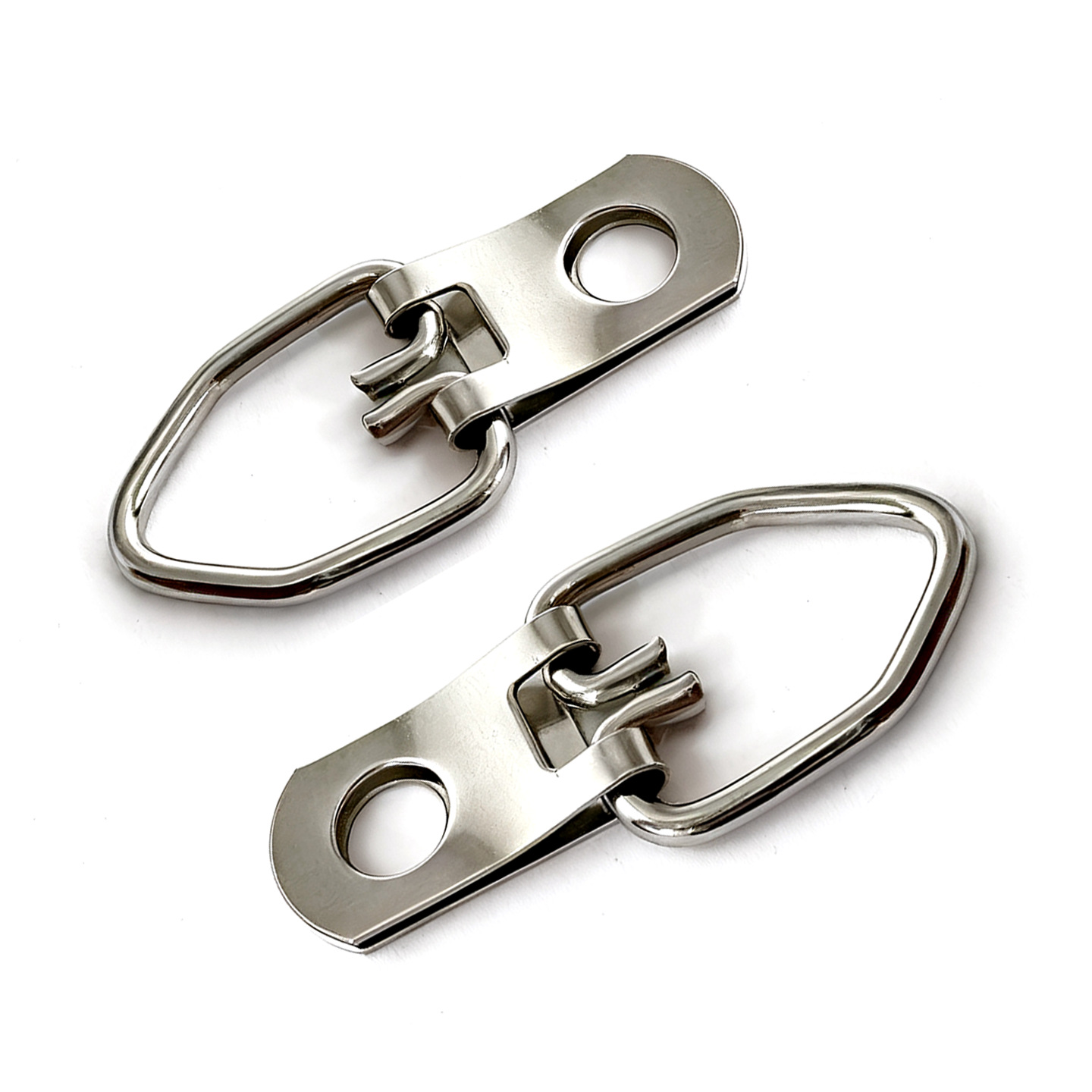 Silver thick wire single eye ring