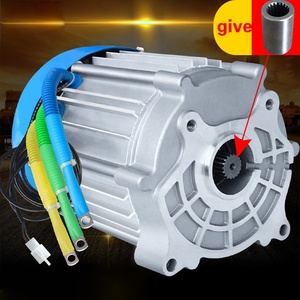 Kompakter mittel montierter 4-Loch-Gleichstrommotor für Robotik 60V 72V 3000W 4000W Präzisions motor mit vibrations armer Konstruktion - Product Image 2