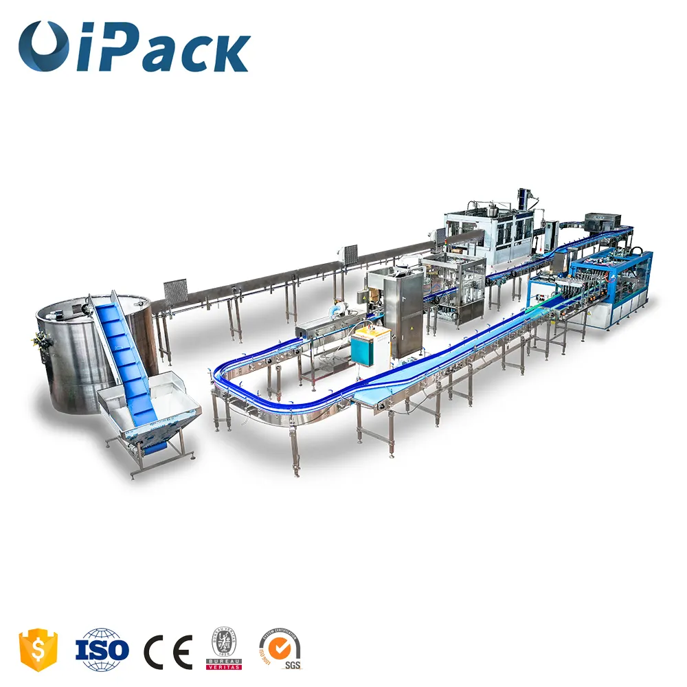 Linea di riempimento di imbottigliamento completa del succo di bevanda energetica dell'acqua aromatizzata commerciale completamente automatica