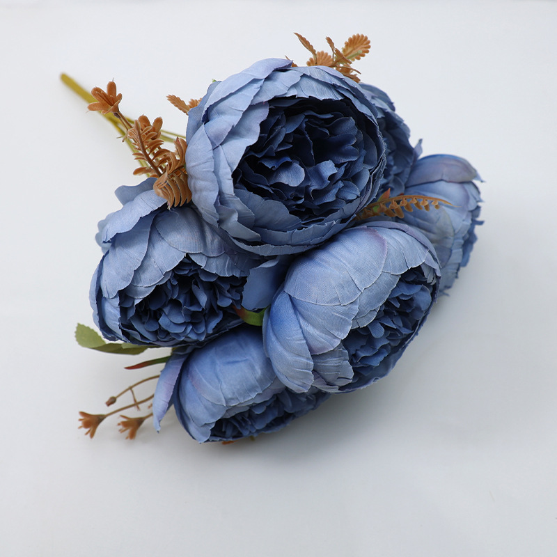 Bleu foncé