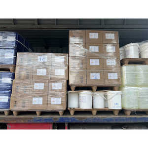 Trigonox B ริเริ่มที่มีประสิทธิภาพสำหรับการผลิต Polyethylene อินทรีย์เปอร์ออกไซด์ความหนาแน่นต่ำ - Product Image 4
