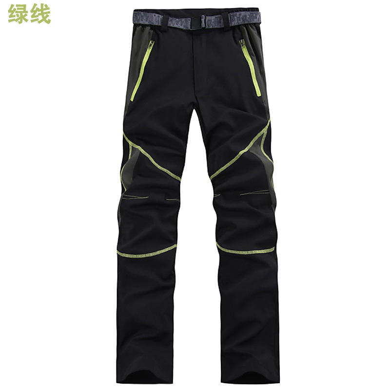 สีเขียว