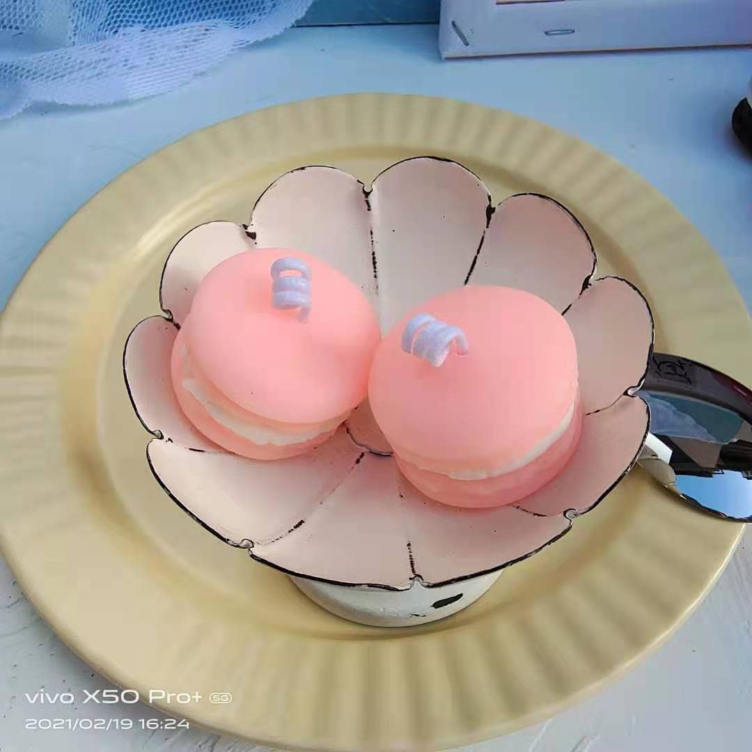 Rouge pâle fraise