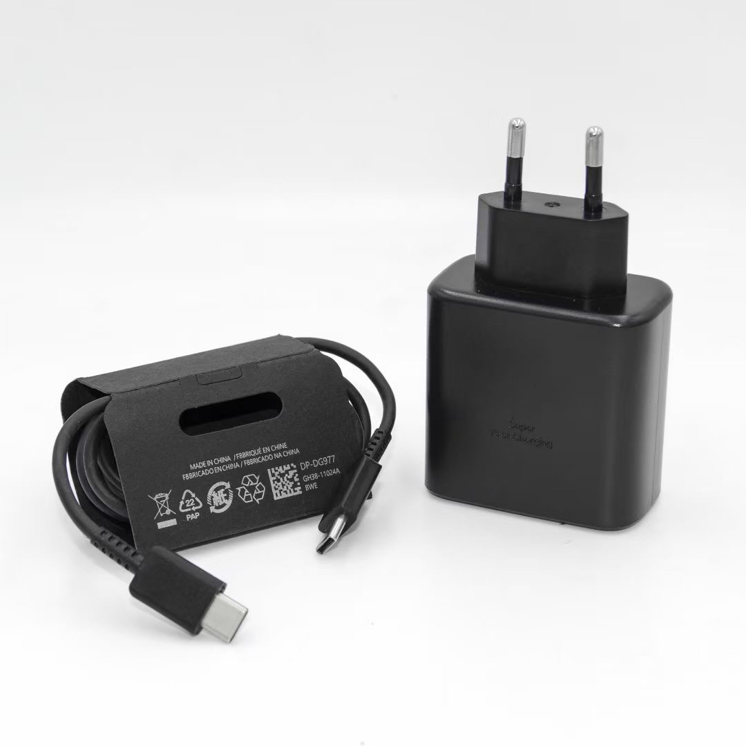 Chargeur TA845 45W + câble 1m, sans boîte