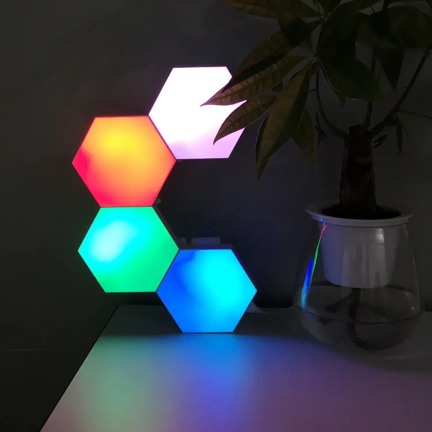 Musica intelligente ritmo fai-da-te sincronizzazione a nido d'ape Smart LED pannelli luminosi accessori per la casa accessori lampada da parete 3d con adesivo piastrella esagonale
