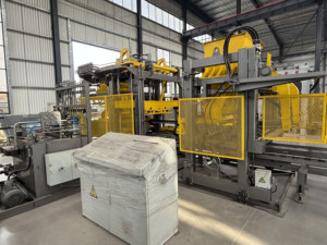 Máquina de fabricación de bloques huecos de enclavamiento automático de - Product Image 4