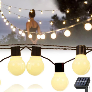 Decorazione di natale lampada da esterno Garland G50 lampadina solare led stringa di luce per il giardino di illuminazione per le vacanze al coperto - Product Image 1