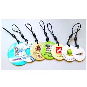 Rfid nfc sosyal medya nfc sosyal anahtarlık programlanabilir akıllı kart ile metal halka iso14443a nfc epoksi etiketi - Product Image 3