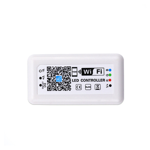RGBストリップライト用の24個のキーを備えたワイヤレスリモートコントロールシャンデリアwifidmxLEDコントローラー - Product Image 2