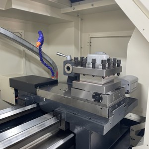 Máquinas de tipo horizontal de torno CNC CK6150 de alta precisión para procesamiento de metales - Product Image 5