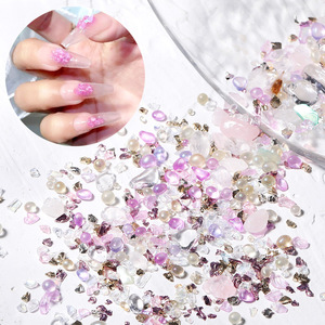Toptan polarize ışık sihirli renkli cam boncuk taş tırnak mücevheri şekilli Rhinestone DIY Nail Art aksesuarları