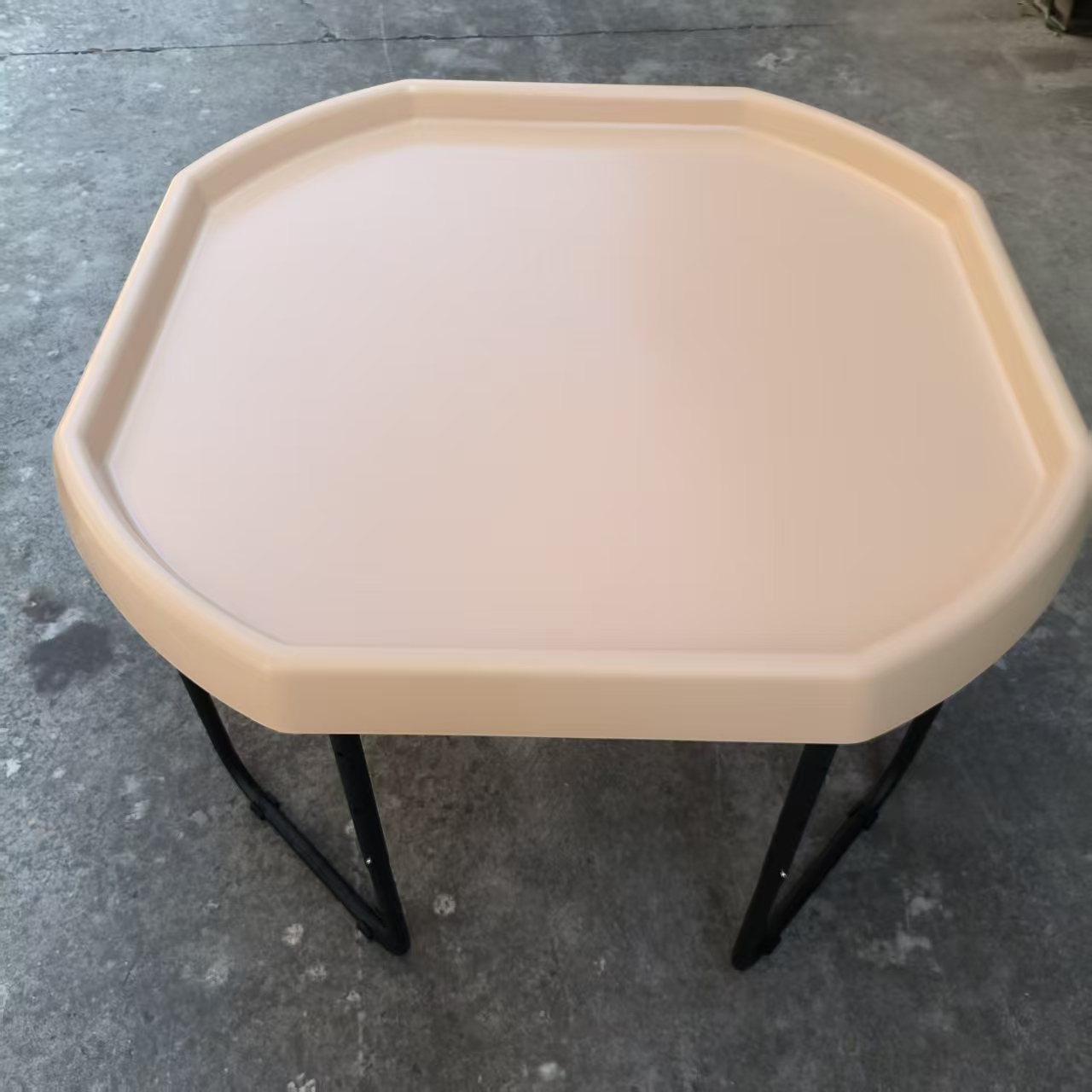 70cm tuff tray (Beige) with stand