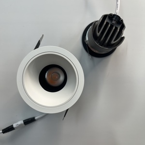 סופר בהיר <span class=keywords><strong>led</strong></span> זרקור שבב מנורות מיני <span class=keywords><strong>led</strong></span> זרקור <span class=keywords><strong>led</strong></span> הנורה SL0001/6w GU5.3 GU10 <span class=keywords><strong>IC</strong></span> נהג זרקור