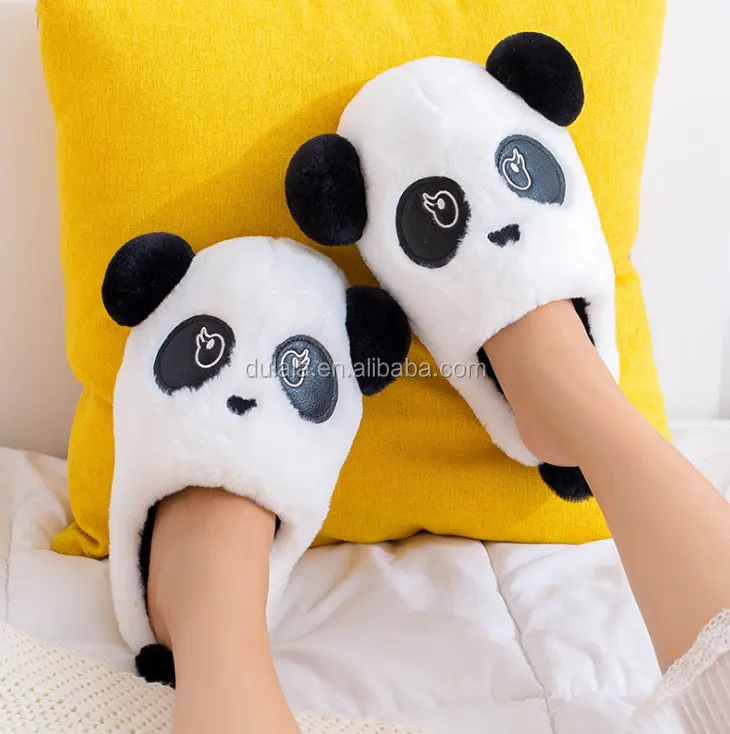 Pantofole invernali morbide per interni in peluche Panda all'ingrosso del fumetto per le donne productos 2020 scarpe