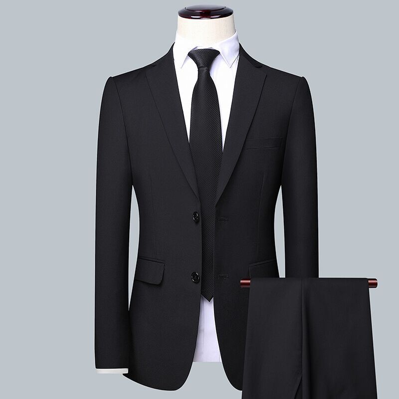 Costume noir et pantalon habillé à deux boutons