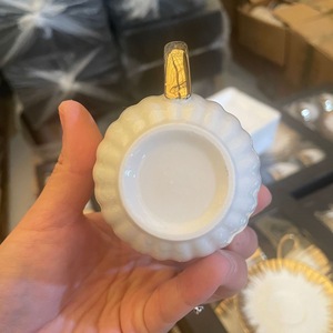 土耳其咖啡杯套装，6个带金色装饰的小咖啡杯和带茶碟套装的礼品盒浓缩咖啡杯