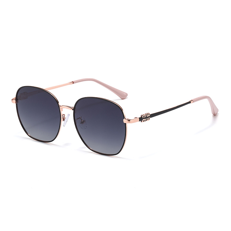 8023 or rose - pied noir dégradé gris C5
