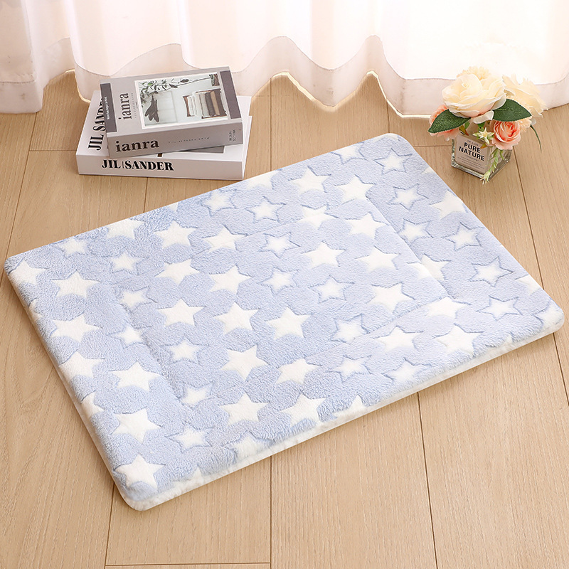 Blue and white stars (thick cushion)