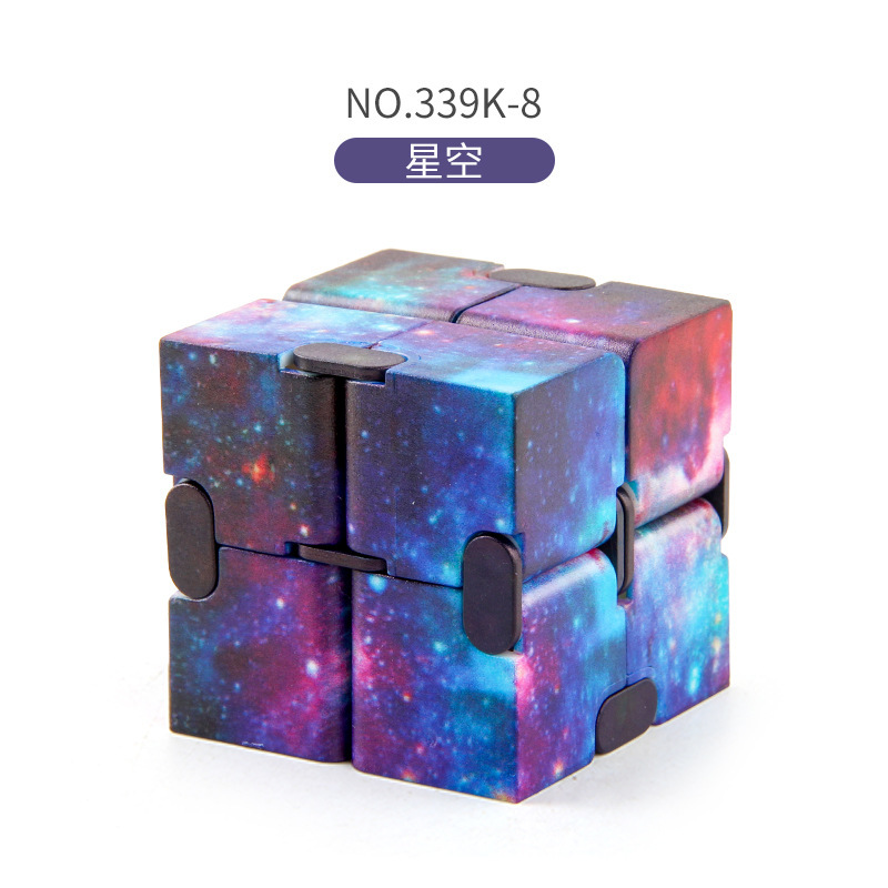 Cielo estrellado del cubo infinito
